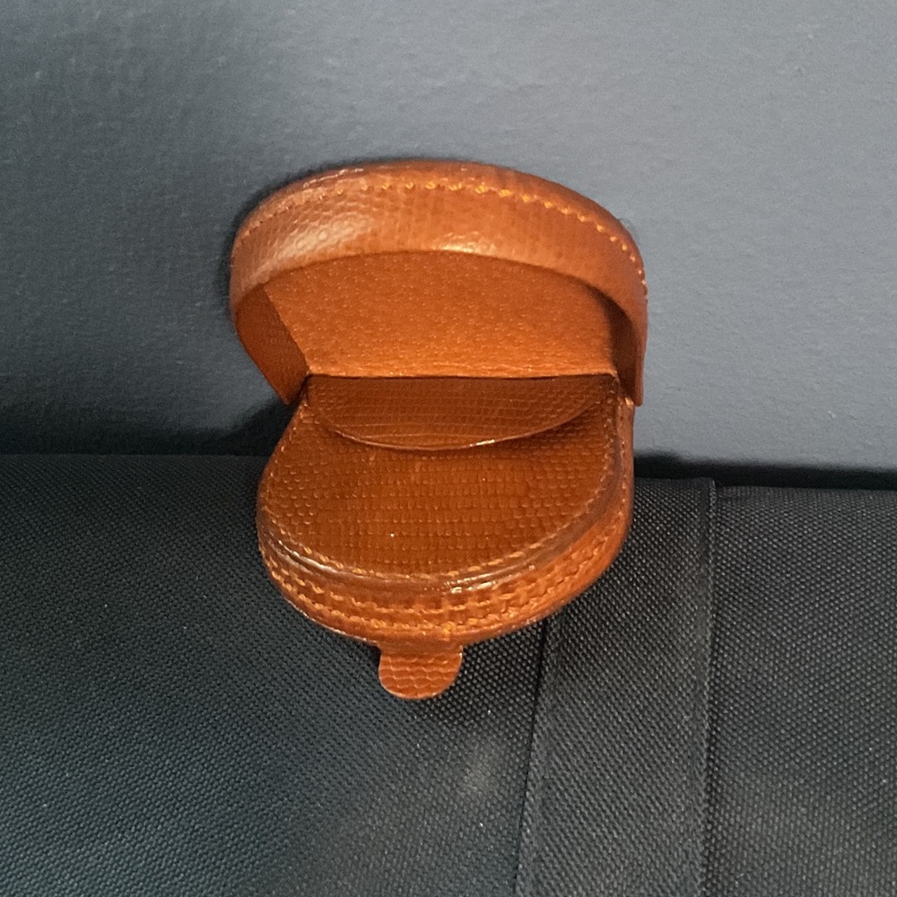Handcrafted tan leather coin purse horseshoe shape for easy access to change